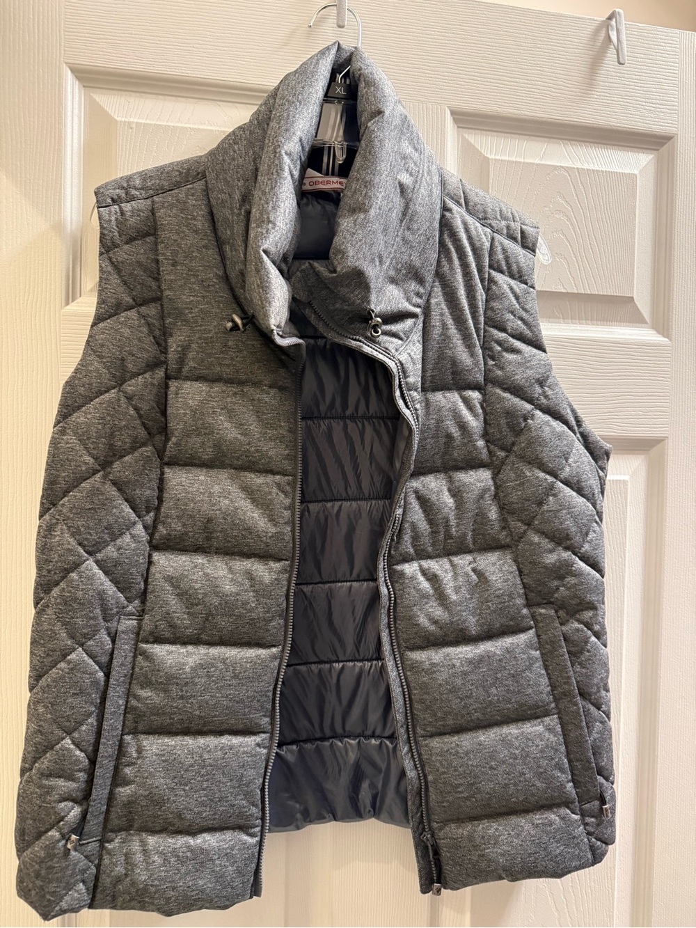 Obermeyer Gray Quilted Puffer Vest